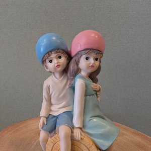 ילדים על גזע מחרסינה